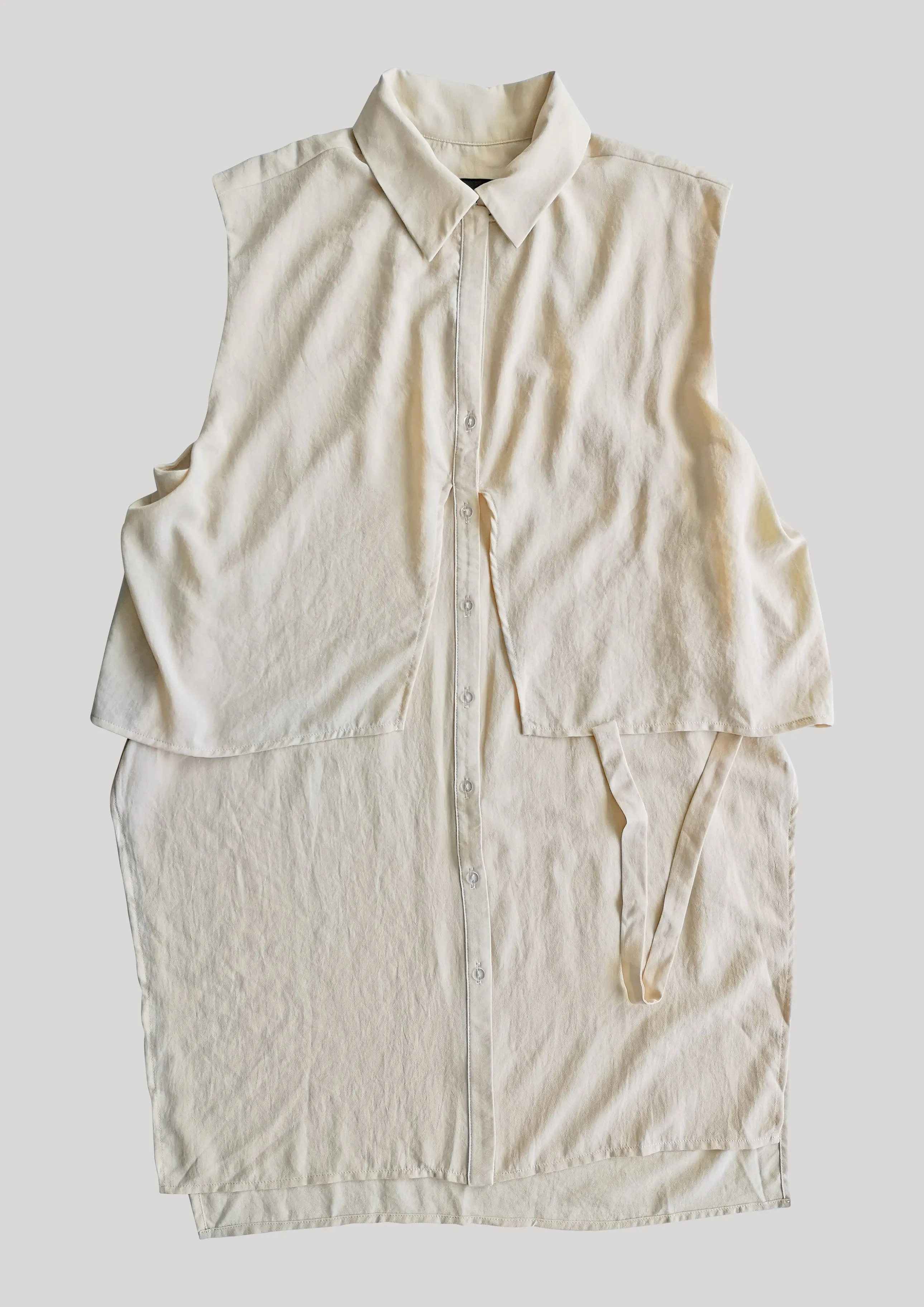 BLOUSE SLEEVELESS CREME