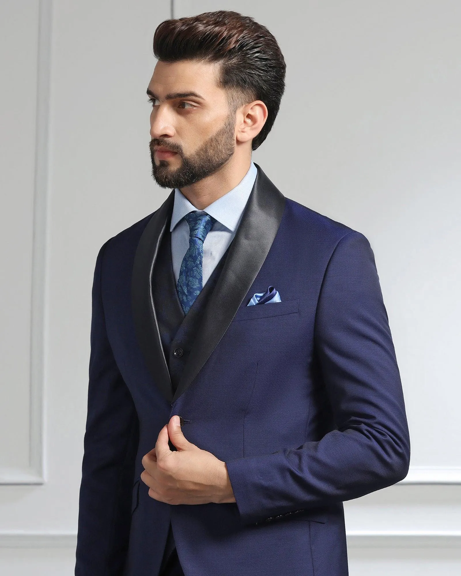Luxe Three Piece Navy Textured Formal Suit - Vestin