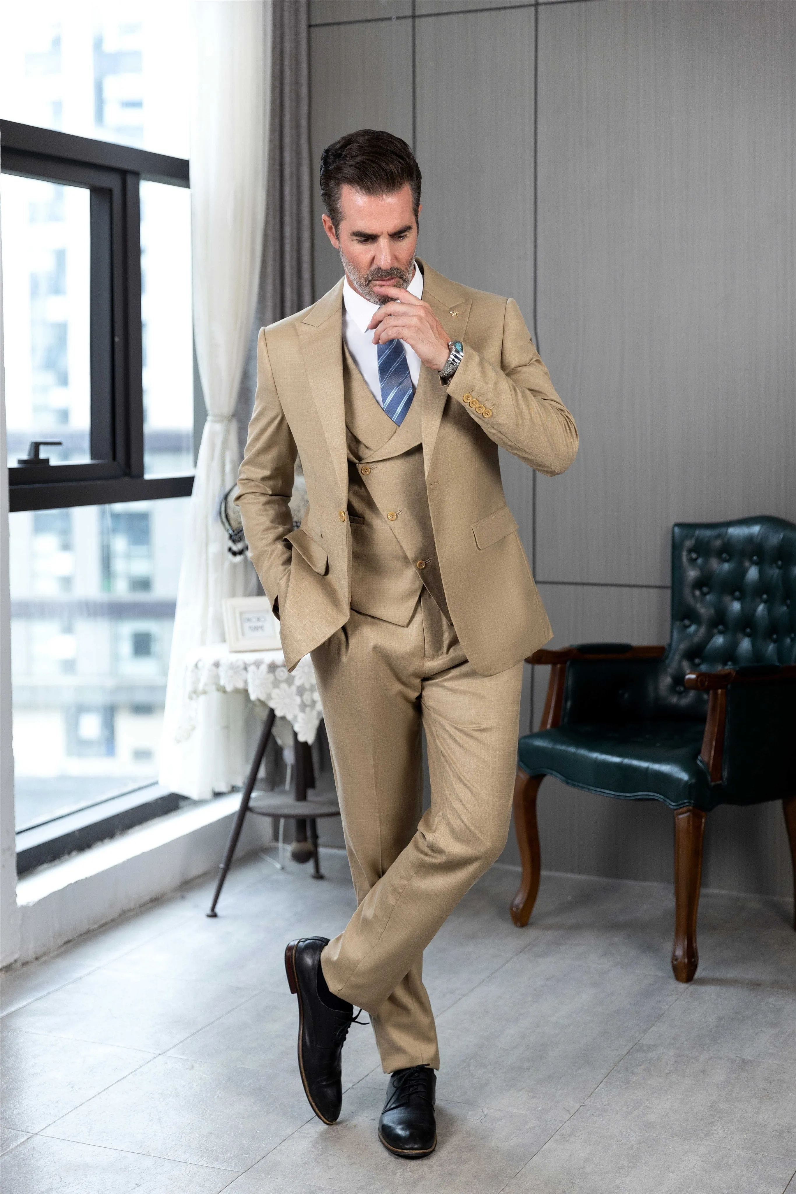 Men's Linen 3 Pieces Regular Fit Peak Lapel Mens Western Tuxedos (Blazer Vest  Pant)