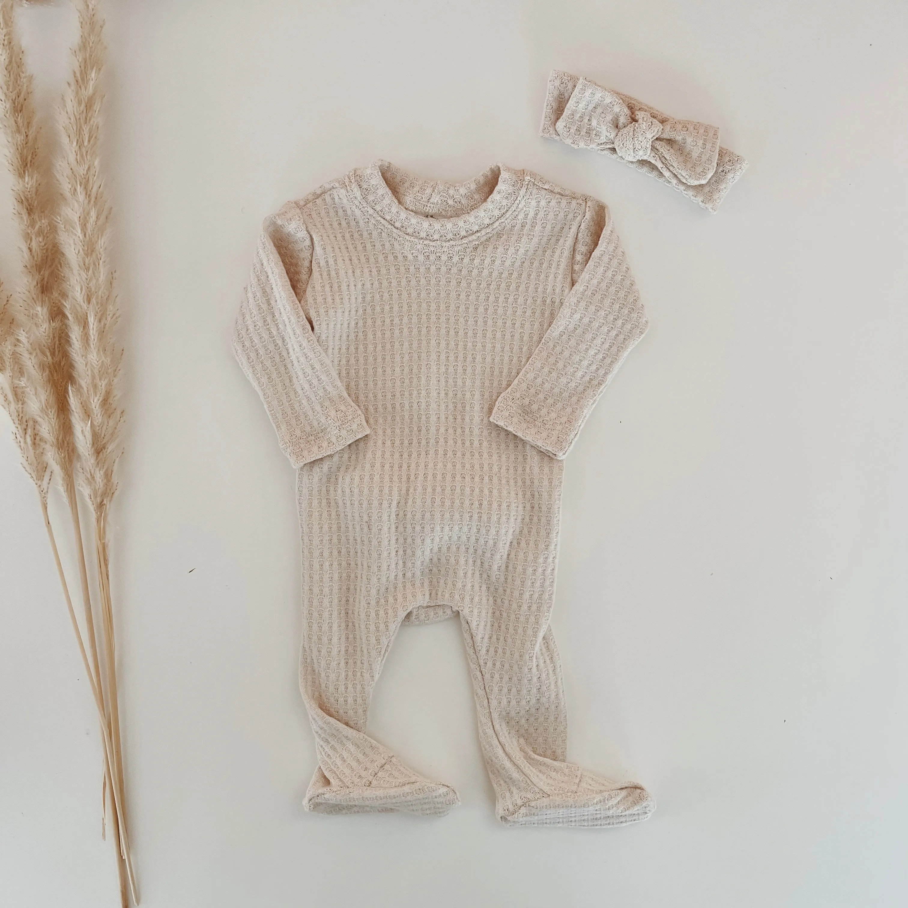 Oatmeal Butt-Flap Footie